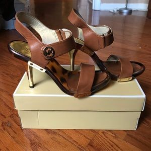 ❗️FLASH SALE❗️Michael Kors Heels